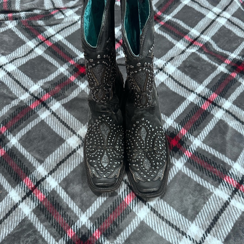 Corral Boots Womens Studded Tooled Inlay Snip Toe Cowboy Mid Calf